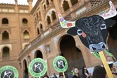 La Asociación del Toro de Madrid eleva una queja a la Delegación del Gobierno por autorizar una manifestación antitaurina en Las Ventas el 12-O: "Puso en grave riesgo la integridad de aficionados"