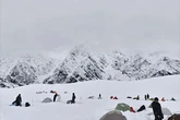 Una autopista, la 'Golden Week' y 580 afectados, el último drama en el Everest: "Nunca sabremos qué ha ocurrido de verdad"