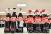 Coca-Cola va a añadir una bebida con azúcar pero aclara que no renuncia al jarabe de maíz