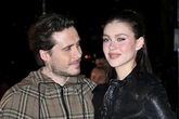 Las palabras de Brooklyn Beckham a Nicola Peltz en las que muchos ven una indirecta a sus padres: "Siempre te elijo a ti. Tú y yo por siempre"