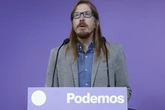 Podemos exige "muchísimas explicaciones" por el "extraño" sistema de pago en sobres: "Algo huele a podrido en Dinamarca"