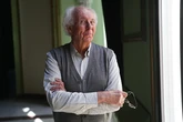 Roger-Pol Droit, el filósofo sencillo: "El giro mundial a la extrema derecha expresa un deseo de orden"