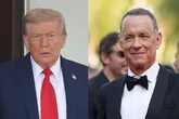Trump celebra la cancelación del reconocimiento militar a Tom Hanks por 'woke'
