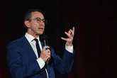 El partido francés Los Republicanos consuma el giro a la derecha dura con la elección de un nuevo líder