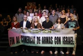 Oliver Laxe, Luis Tosar, Alba Flores y más de 1.200 artistas exigen a Pedro Sánchez frenar la venta de armas a Israel: "Mantener esos negocios es complicidad activa con el genocidio"