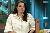 Adriana Torrebejano vuelve a salvar a David Broncano tras quedarse de nuevo La Revuelta sin invitado