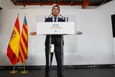 Mazón, tras el abandono de Ayuso: "El debate pinganillo sí o pinganillo no me parece una broma"