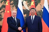 Idilio entre Xi Jinping y Putin: acuerdo energético y avance hacia un sistema global alternativo