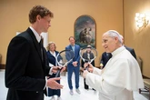 El Papa León XIV recibe en audiencia privada al número uno mundial del tenis, Jannik Sinner: "¿Quieres jugar un poco?"
