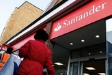 Santander suspenderá algunos de sus servicios esta noche por labores de mejora: no estarán disponibles la banca digital o Bizum
