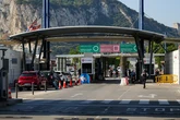 Gibraltar tendrá que elevar del 3% al 15% su impuesto sobre las ventas cuando se retire la verja para acercarlo al IVA de España