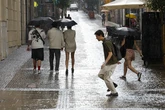 Activan el aviso por fuertes tormentas, lluvia e intenso calor en siete comunidades