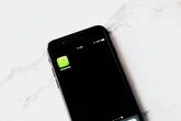 ¿Estoy obligado a estar en un grupo de WhatsApp del trabajo? A tu jefe le interesa esto