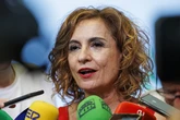 El secretario de Estado de Hacienda defiende al ex alto cargo de Montero acusado de cobrar mordidas: "Le creí y aún le creo"