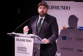 López Miras denuncia "una pinza sistemática" de PSOE y Vox contra el PP: "Votan juntos más de un tercio de las veces"