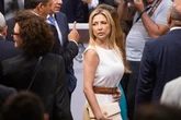 Regresa a Argentina mientras la justicia avanza contra el ex presidente Alberto Fernández, que denuncia una extorsión de su ex pareja