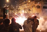 Un muerto y más de 100 heridos en una multitudinaria protesta en Perú contra el Gobierno