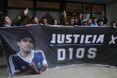 Suspendido el  juicio por la muerte de Maradona: investigan si una de las juezas trabaja para un documental sobre el proceso