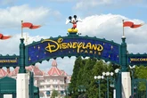 El SEPE lo confirma: 7.000 puestos disponibles en Disneyland Paris con alojamiento incluido, contrato estable y sueldo competitivo