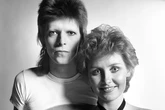 "Fue algo más profundo que solo sexo": Lulu, la cantante escocesa ex de uno de los Bee Gees que fue amante de David Bowie