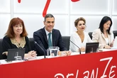 El PSOE acusa a Feijóo de haber convertido a la "derechita cobarde" del PP en una "derechona obediente"