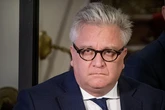 Las polémicas y escándalos de Lorenzo de Bélgica, hermano del rey Felipe: de defender a su abuelo esclavista a tener un hijo secreto