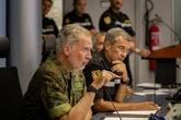 El Rey visita el Cuartel General de la UME y les felicita por sus labores en los incendios