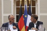 Macron y Merz discuten las garantías de seguridad de Ucrania con una UE convertida en objetivo de guerra