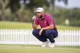 Un mal final para Jon Rahm en el día de Talor Gooch en Valderrama