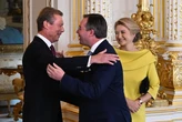 El gran duque Enrique abdica y su hijo Guillermo se convierte en nuevo soberano de Luxemburgo en una jornada histórica