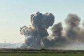 Explosión y gran incendio con siete desaparecidos en un almacén de fuegos artificiales de California