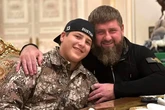 El difícil otoño del líder checheno Kadirov: un heredero de 17 años y un refugio en Emiratos