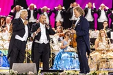 Los del Río: "Michael Jackson quería grabar La Macarena con nosotros"