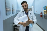 Adiós a presentar más examenes médicos: los casos que no tienen obligación de revisar la incapacidad permanente