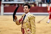 Reivindicación y revuelta torera de Álvaro Lorenzo el Dos de Mayo en Las Ventas