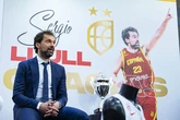 Del "chico que acaba de llegar" y se la juega a una leyenda mucho más allá de las medallas, el adiós de Llull a la selección: "Prefiero tener el balón en las manos y sólo seis segundos por jugar"