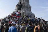 "Le metieron un palo en la boca, le colocaron un embudo, le apretaron la nariz y le forzaron a tragar una sopa podrida": así 'celebra' el régimen cubano el cuarto aniversario del 11J