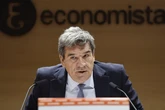 Escrivá ve lejos una 'burbuja' inmobiliaria en España: "Estamos en niveles de principios de 2005 y hasta el pico de 2007 los precios subieron un 20% más"