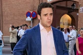 Froilán sigue con su peregrinación de fiestas: cuatro días en Cangas de Onís de festival y after con una chica misteriosa