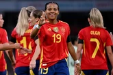 Descubierta en una playa, madrileña del Barça y amiga de Lamine: así es Vicky López, la nueva estrella de España