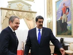 La Comisión mixta para la UE pide la retirada de privilegios a dirigentes que blanqueen "la dictadura de Maduro" aludiendo a Zapatero
