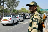 Escala la tensión: India cierra el espacio aéreo a Pakistán e Islamabad dice que India prepara un ataque militar