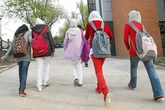 Niñas veladas, sociedad cómplice