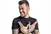 El humorista Toni Moog sale de rehabilitación tras seis meses desintoxicándose: "He tapado el abuso sexual de mi padre con las drogas"