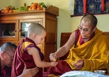 La increíble historia del lama que cambió la vida monástica por la fiesta ibicenca