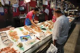 Las familias españolas elevan en 1.427 su gasto medio anual, casi la mitad para pagar suministros del hogar