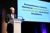 El sector inmobiliario reclama una bajada de impuestos a la vivienda y más capital: "No habrá crecimiento económico si no se invierte en vivienda"