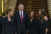 Leonor y Sofía conocen el legado de Elsa Peretti en un San Martí Vell blindado por los Mossos