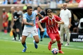 Un Manchester City en pleno proceso de renovación se impone sin brillo al Wihad marroquí