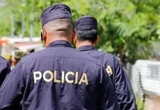 Liberan a los 11 guardias penitenciarios tomados como rehenes por las pandillas tras amotinarse en dos cárceles de Guatemala